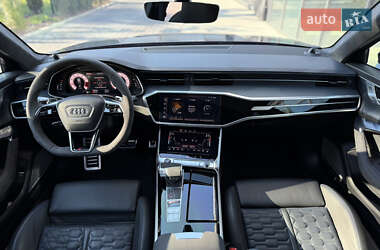 Универсал Audi RS6 2023 в 
