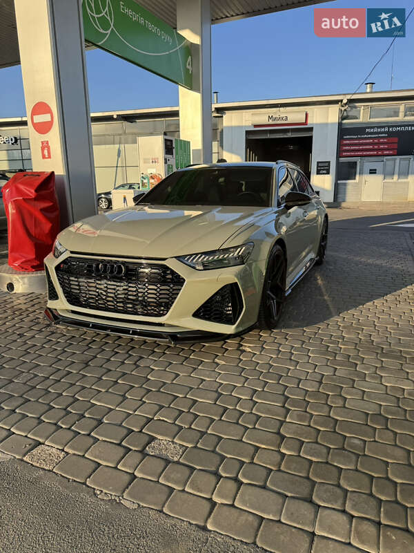 Audi RS6 2021