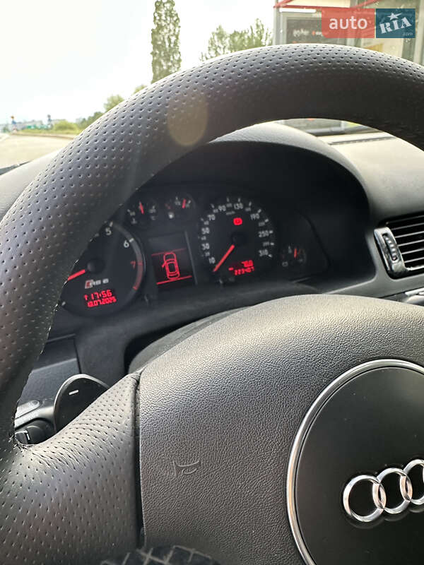 Універсал Audi RS6 2002 в Києві