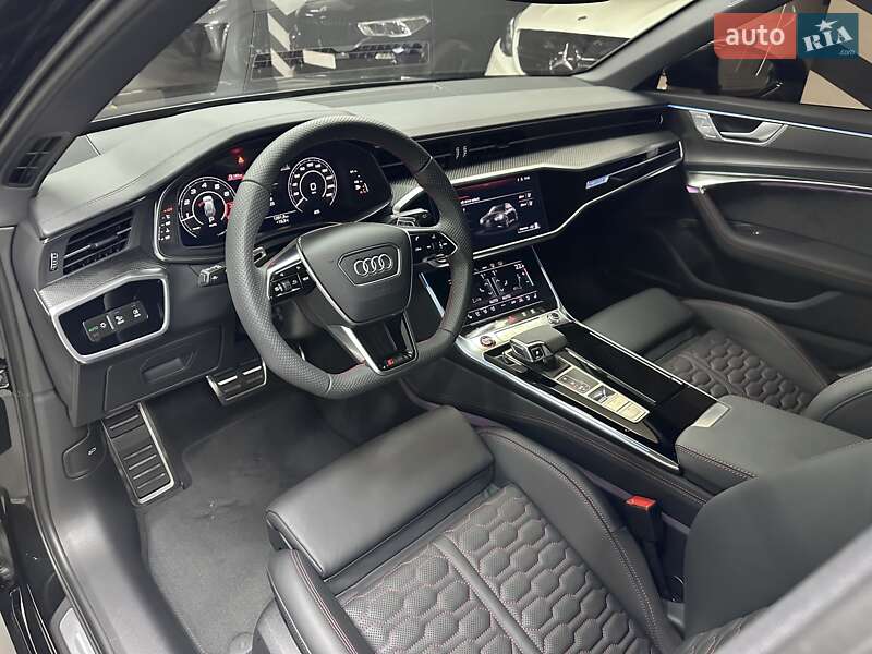 Универсал Audi RS6 2025 в Киеве
