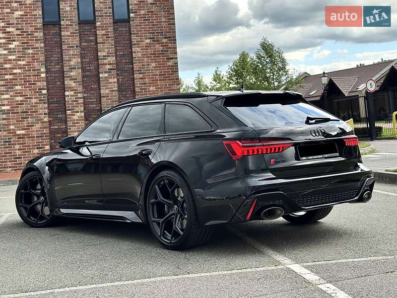 Универсал Audi RS6 2025 в Киеве