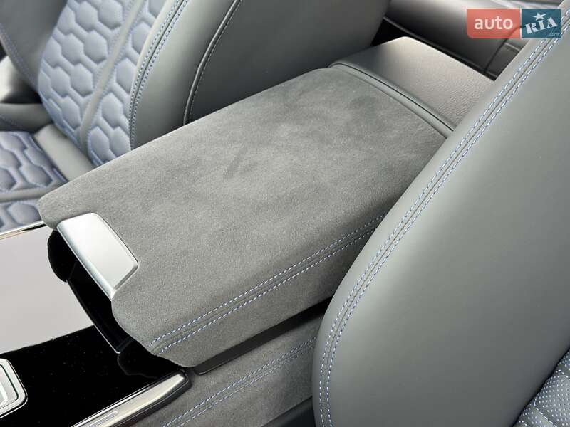Универсал Audi RS6 2025 в Киеве
