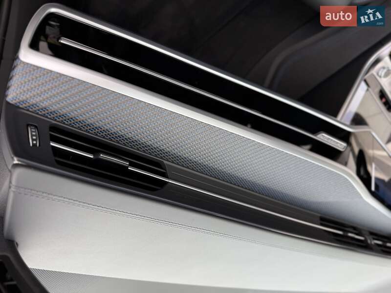 Универсал Audi RS6 2025 в Киеве