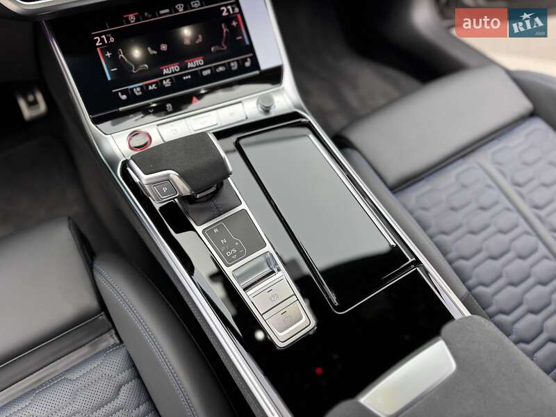 Универсал Audi RS6 2025 в Киеве