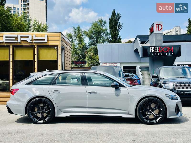 Универсал Audi RS6 2025 в Киеве