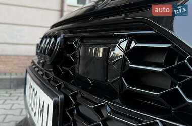 Универсал Audi RS6 2021 в 
