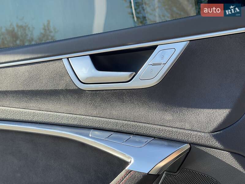 Универсал Audi RS6 2024 в Днепре фото 16 Универсал Audi RS6 2024 в Днепре