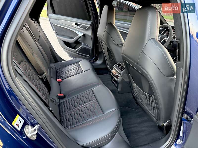 Универсал Audi RS6 2021 в Киеве