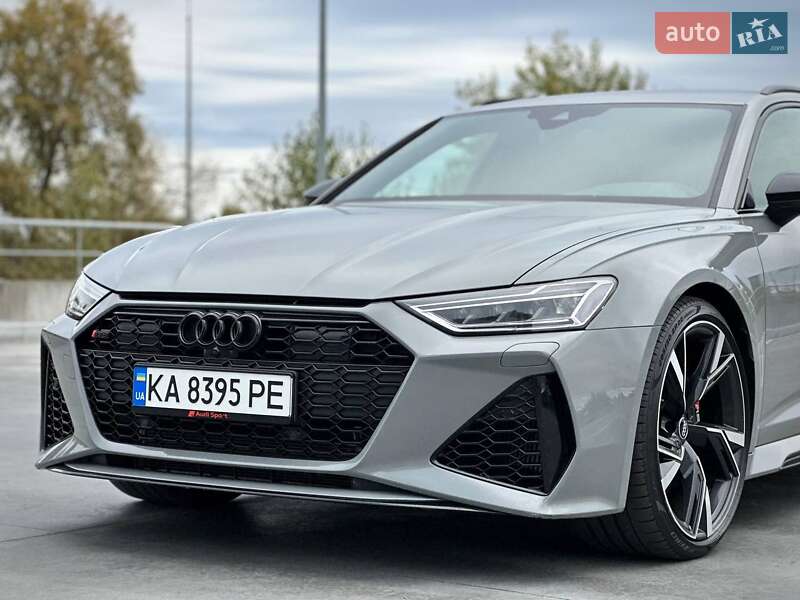 Универсал Audi RS6 2021 в Киеве
