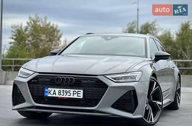 Універсал Audi RS6 2021 в 