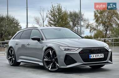 Універсал Audi RS6 2021 в 