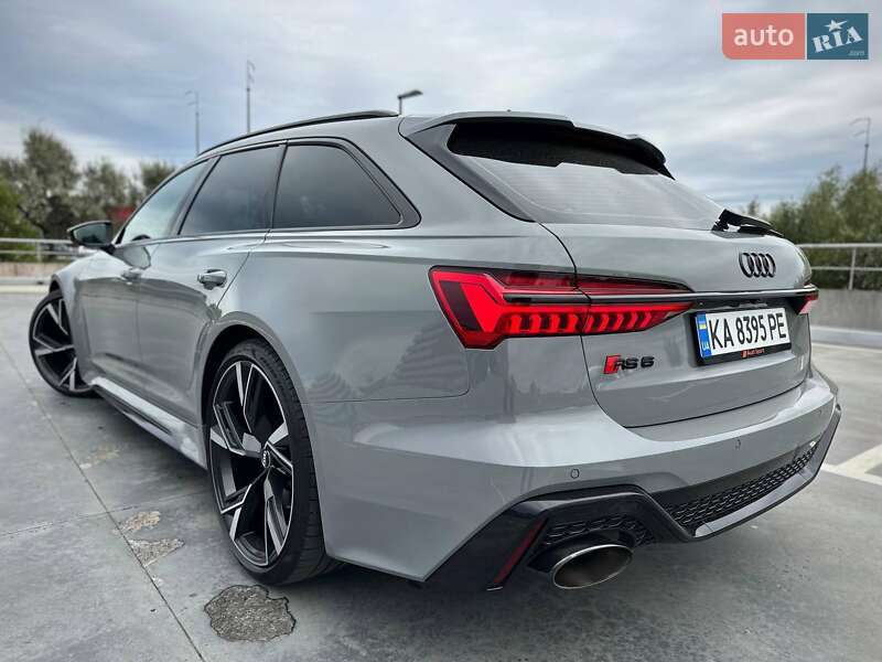 Универсал Audi RS6 2021 в Киеве