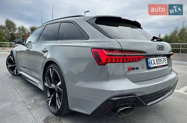 Універсал Audi RS6 2021 в 