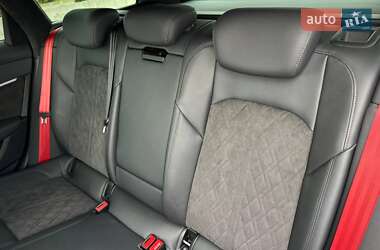 Універсал Audi RS6 2021 в 