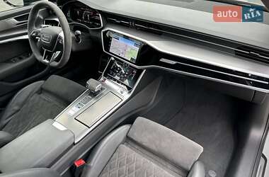 Універсал Audi RS6 2021 в 