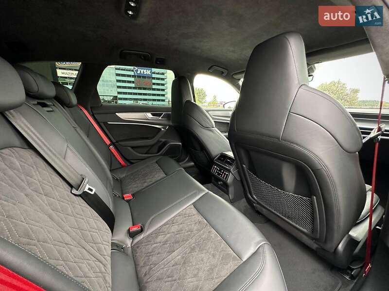 Универсал Audi RS6 2021 в Киеве