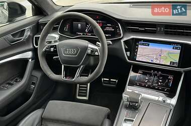 Універсал Audi RS6 2021 в 