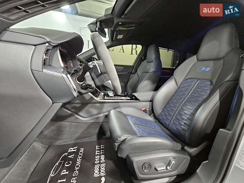Универсал Audi RS6 2025 в Киеве фото 28 Универсал Audi RS6 2025 в Киеве