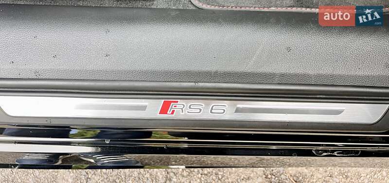 Универсал Audi RS6 2021 в Киеве