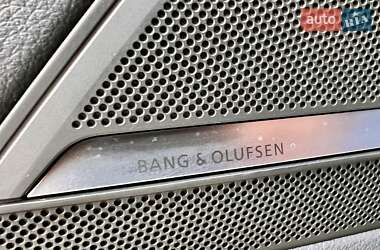 Универсал Audi RS6 2021 в 