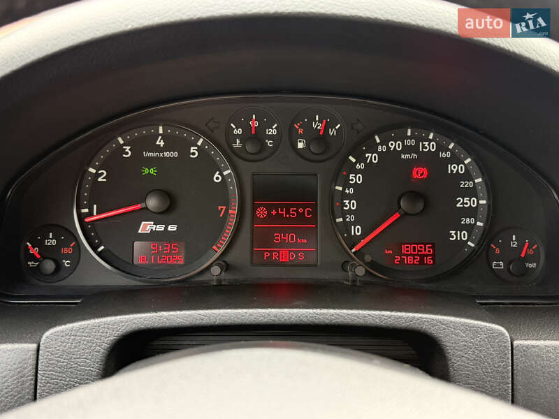 Седан Audi RS6 2002 в Києві