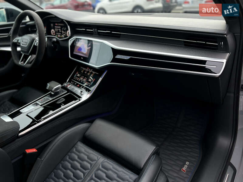 Универсал Audi RS6 2024 в Одессе