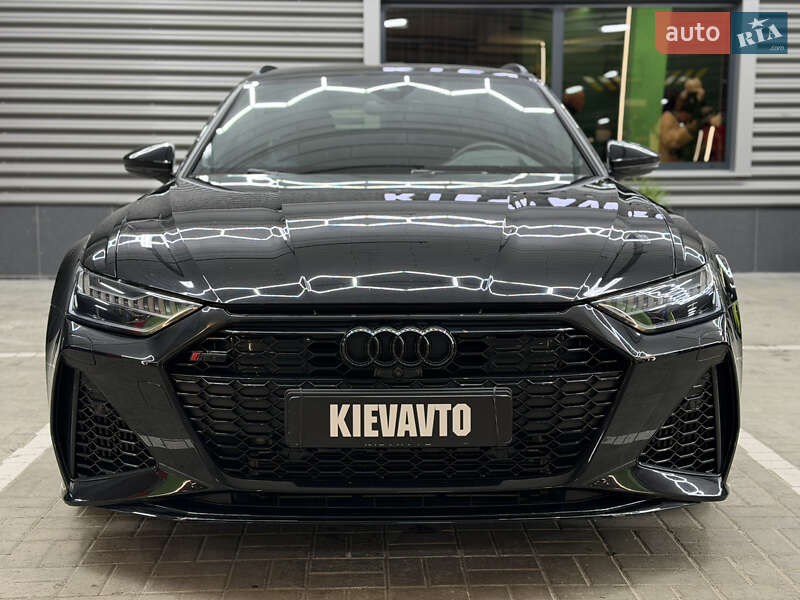 Универсал Audi RS6 2021 в Киеве