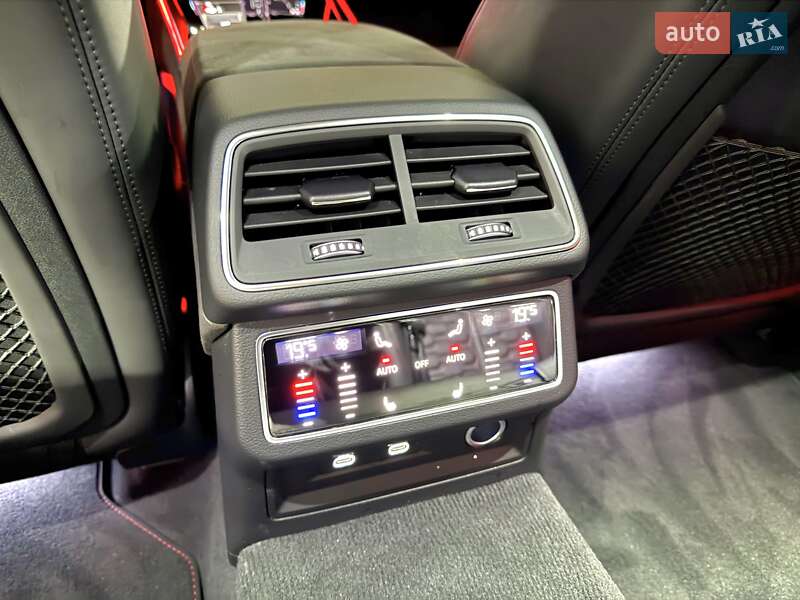 Универсал Audi RS6 2024 в Днепре