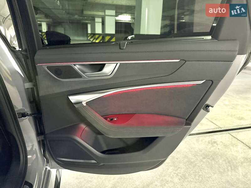 Универсал Audi RS6 2024 в Днепре фото 35 Универсал Audi RS6 2024 в Днепре