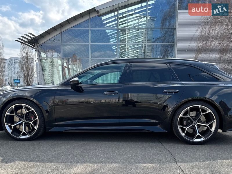 Универсал Audi RS6 2024 в Киеве