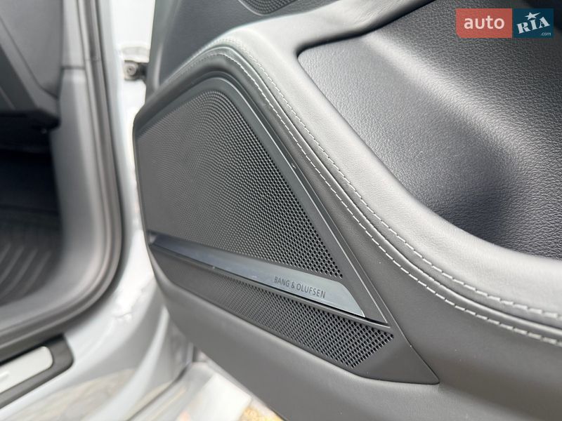 Універсал Audi RS6 2024 в Дніпрі