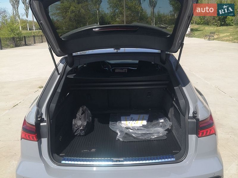 Универсал Audi RS6 2025 в Кривом Роге