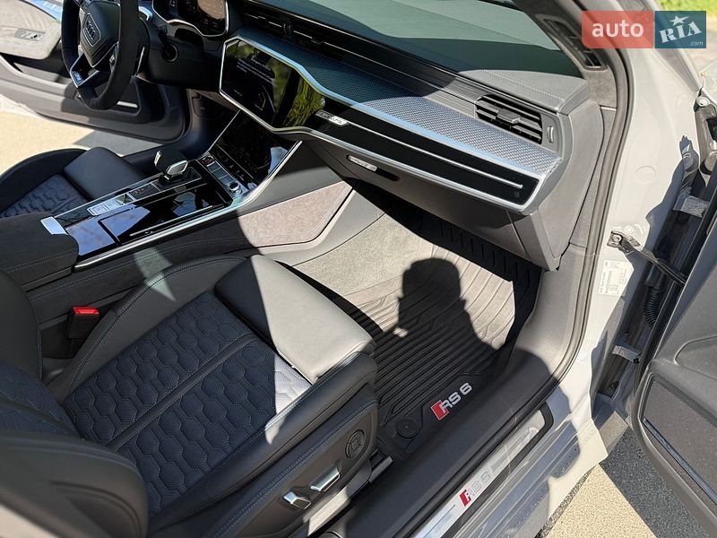 Універсал Audi RS6 2024 в Києві