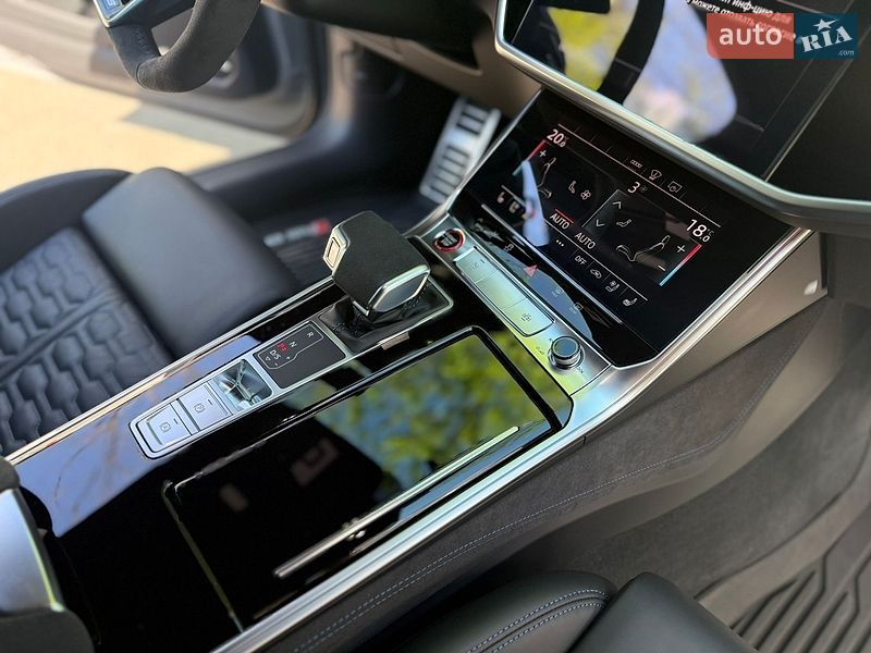 Універсал Audi RS6 2024 в Києві