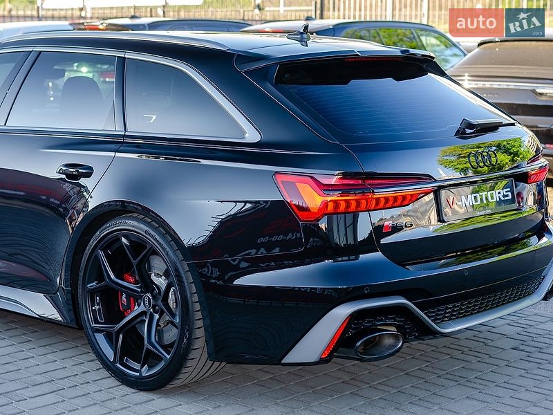 Універсал Audi RS6 2023 в Києві фото 13 Універсал Audi RS6 2023 в Києві