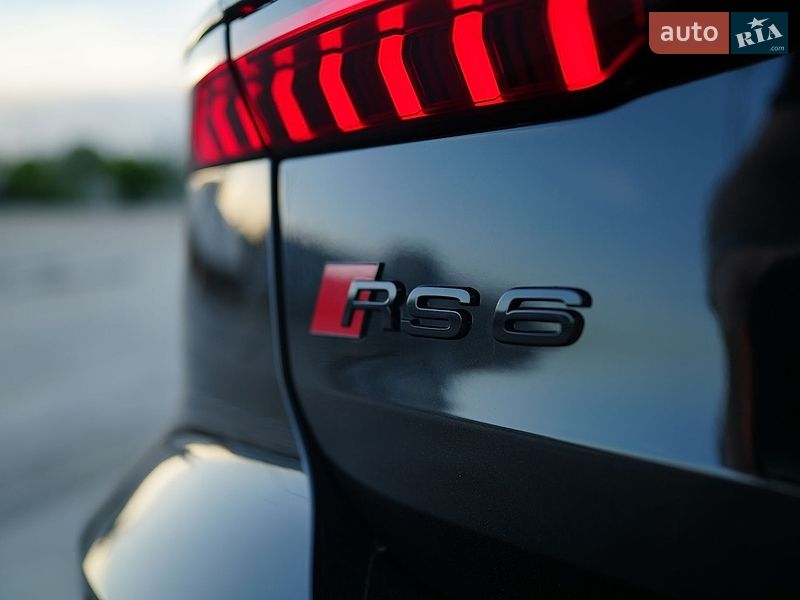 Універсал Audi RS6 2024 в Одесі