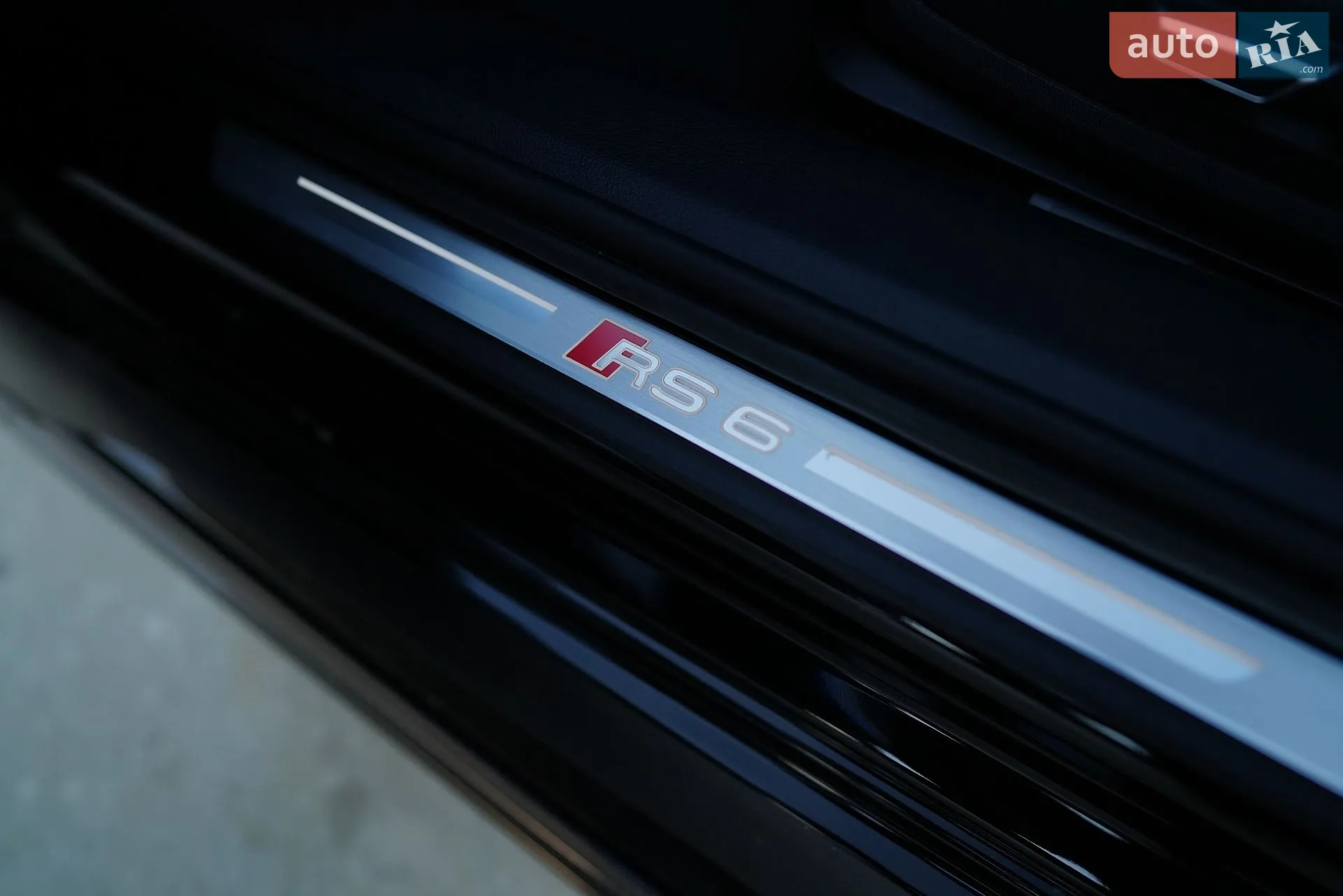 2024 Audi RS6 - мініатюра 52