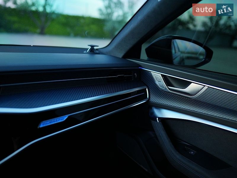 Універсал Audi RS6 2024 в Одесі