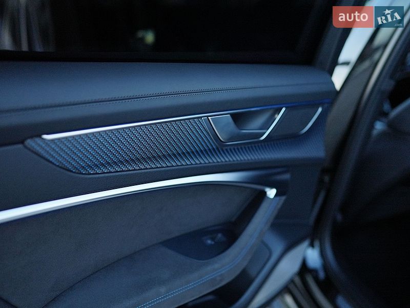 Універсал Audi RS6 2024 в Одесі