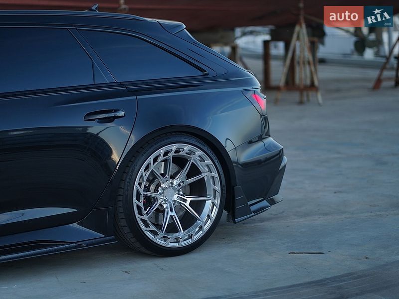 Універсал Audi RS6 2024 в Одесі
