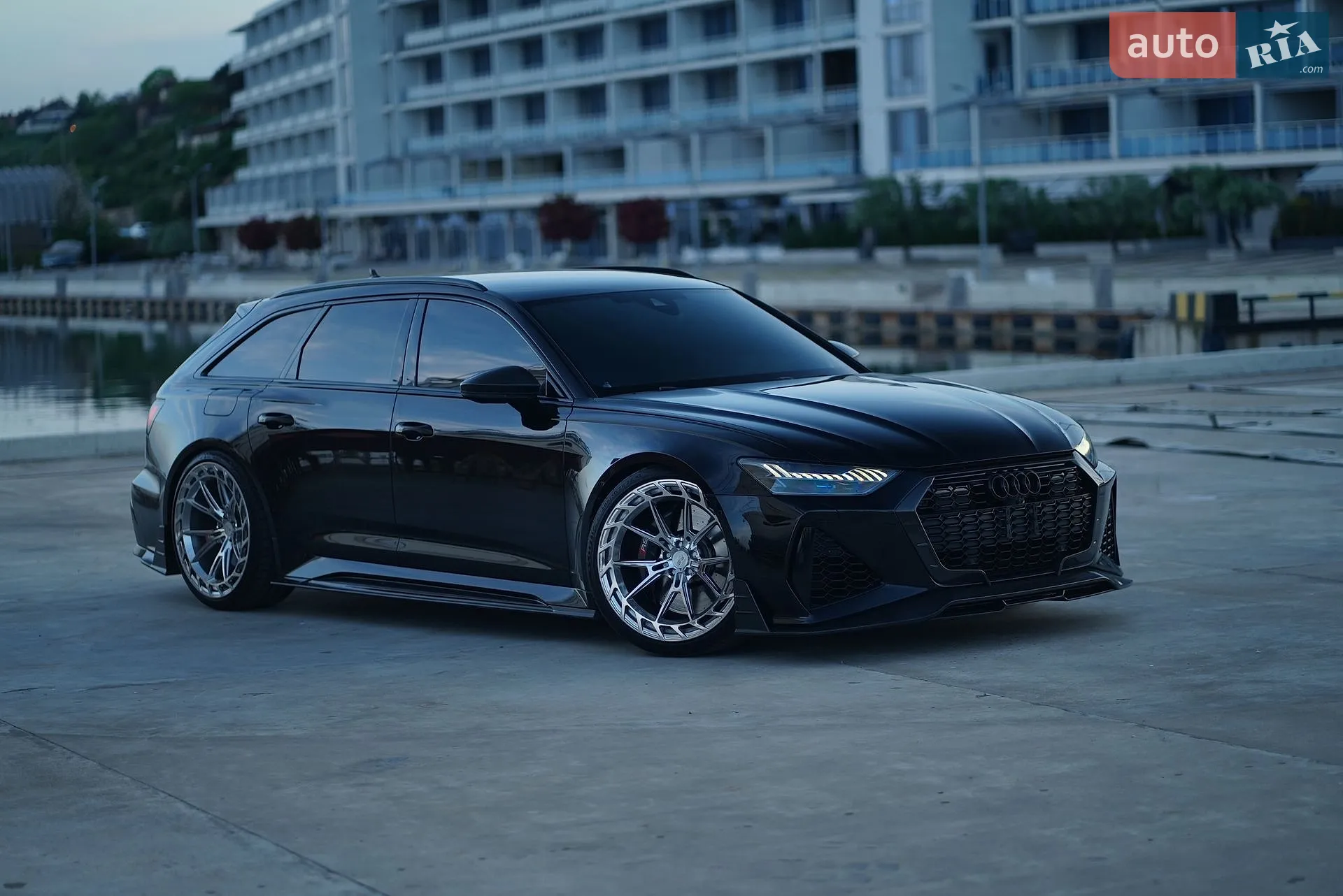 2024 Audi RS6 - мініатюра 120