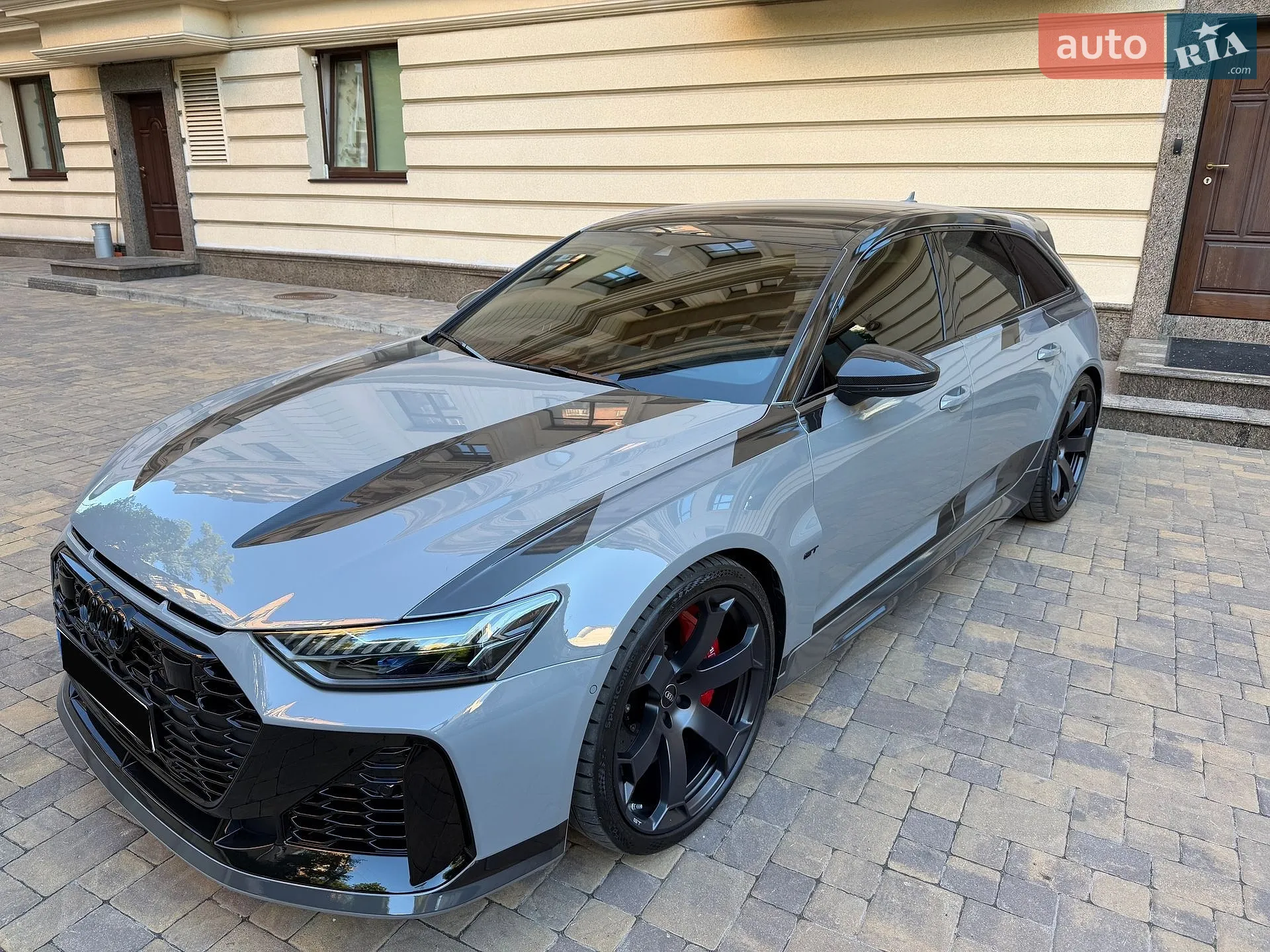 2024 Audi RS6 - мініатюра 3