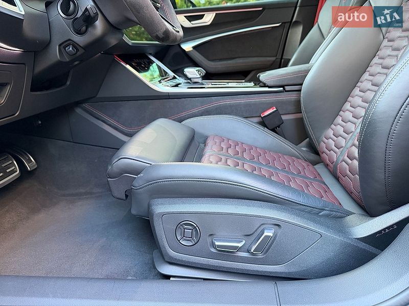Універсал Audi RS6 2024 в Києві