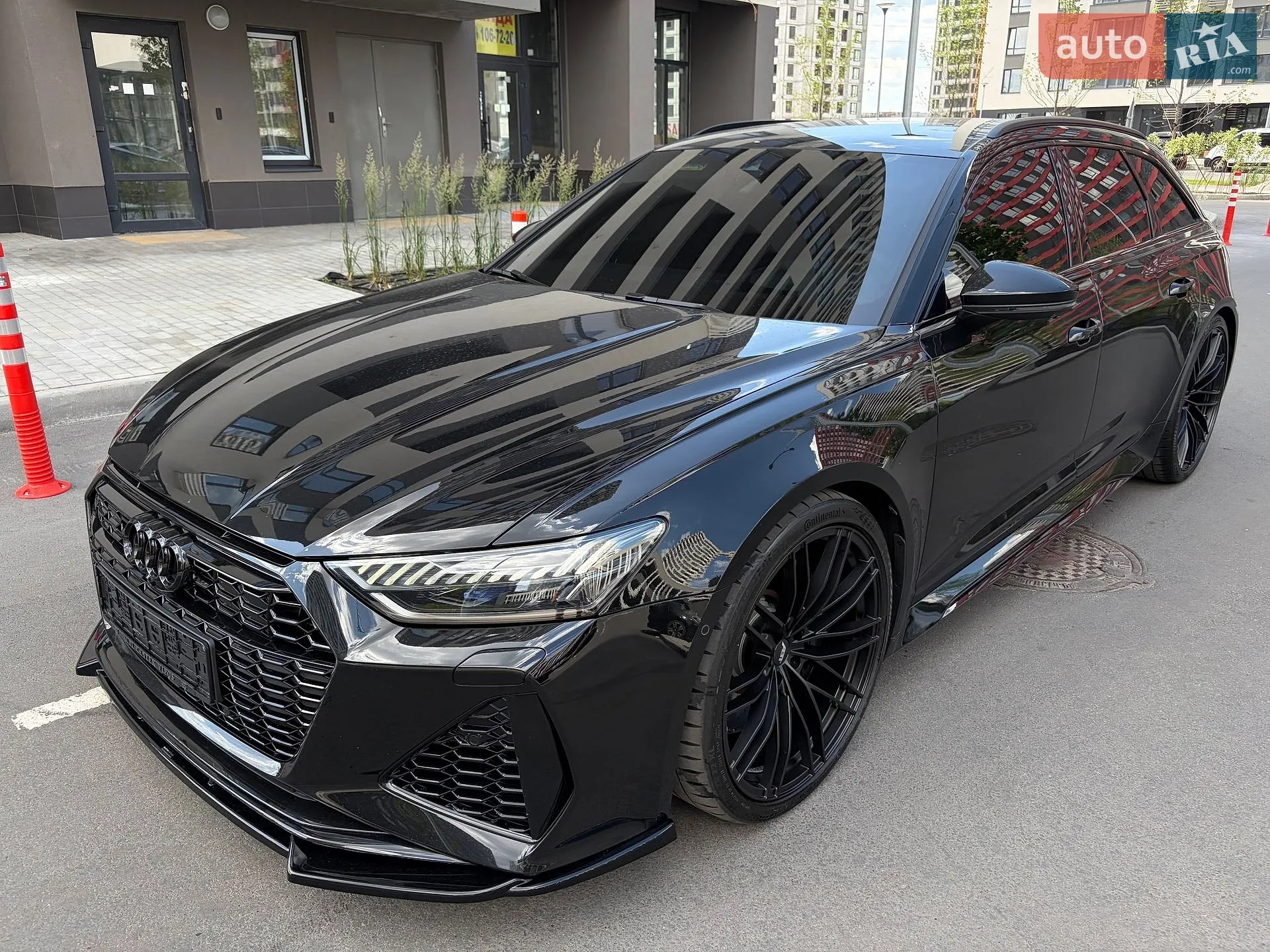 2025 Audi RS6 - мініатюра 6