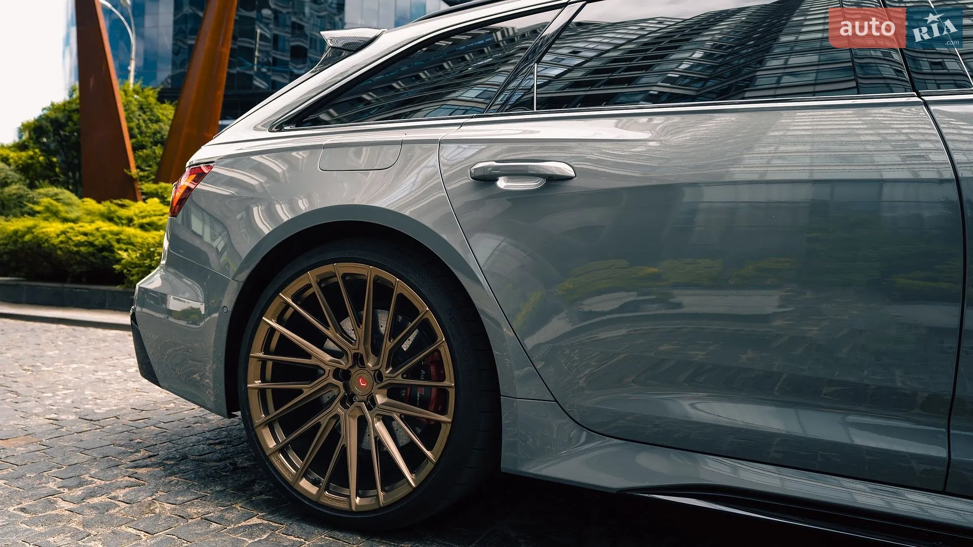 2021 Audi RS6 - мініатюра 6