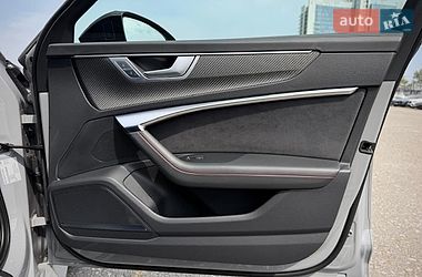 Универсал Audi RS6 2025 в Киеве