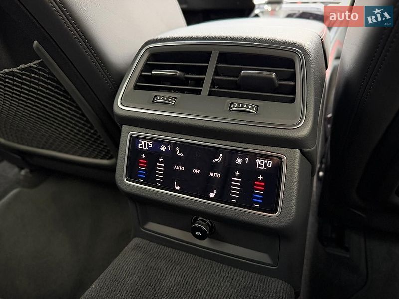Универсал Audi RS6 2025 в Киеве