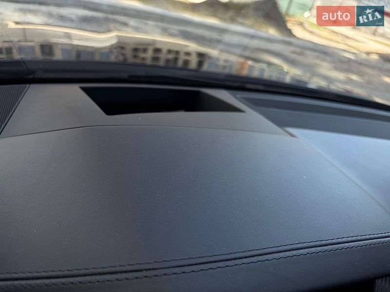 Универсал Audi RS6 2025 в Киеве фото 5 Универсал Audi RS6 2025 в Киеве