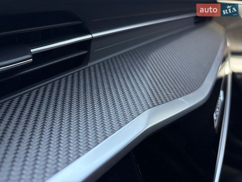 Универсал Audi RS6 2025 в Киеве фото 28 Универсал Audi RS6 2025 в Киеве