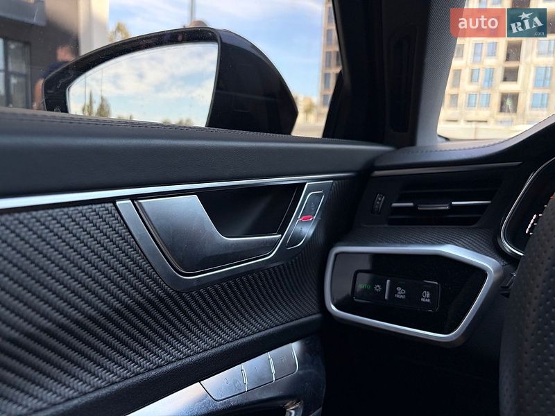Универсал Audi RS6 2025 в Киеве фото 38 Универсал Audi RS6 2025 в Киеве